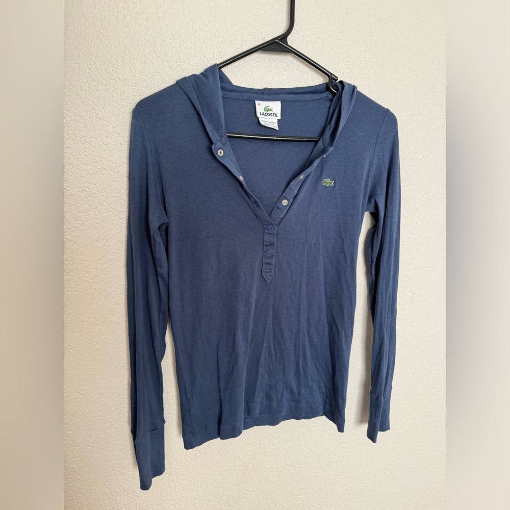 Lacoste navy blue long-sleeve hoodie shirt (small)